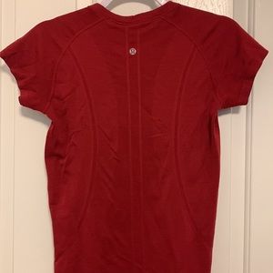 Lululemon shirt